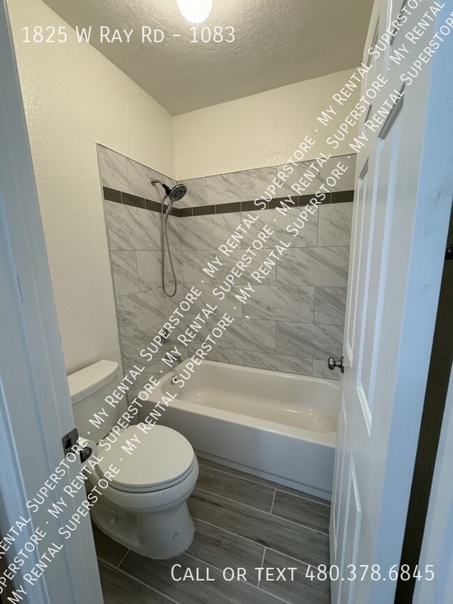 Building Photo - 1825 W Ray Rd