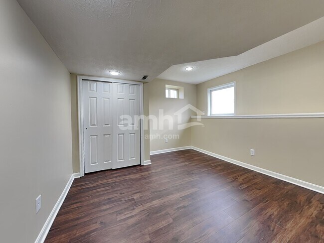 Building Photo - 7207 Rachaels Run