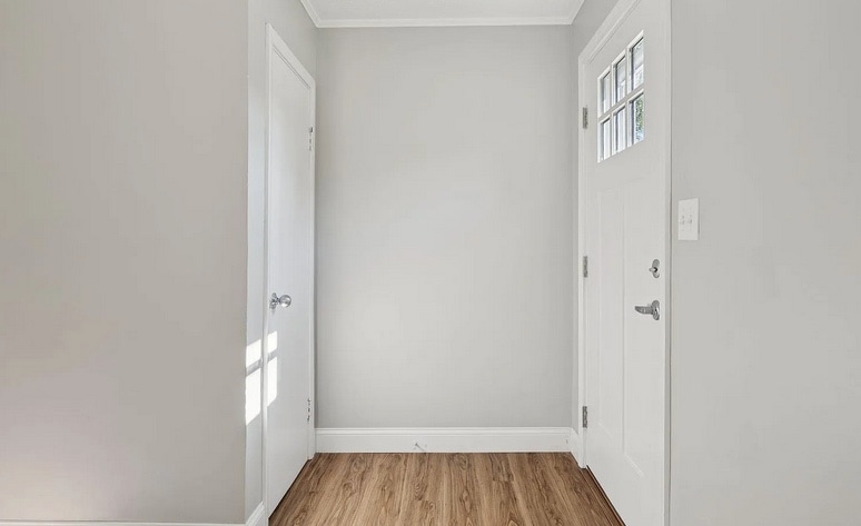 Building Photo - 45 Emery St