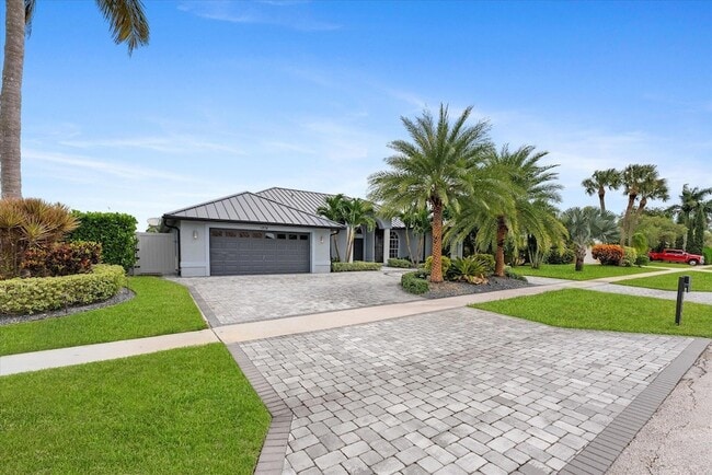 Primary Photo - 1874 New Haven Ave