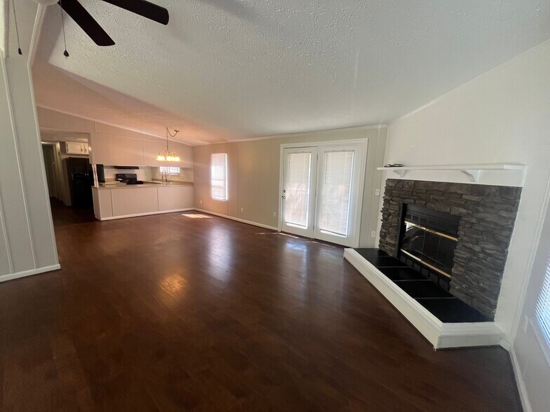 Building Photo - 6301 Bannock Ct