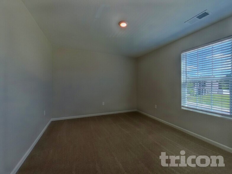 Building Photo - 286 Belcaro Dr