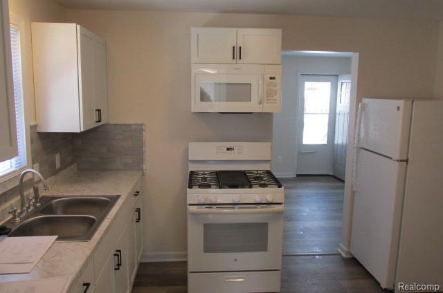 Building Photo - 6533 Cloverton Dr