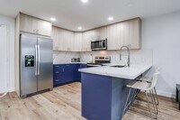 Building Photo - 8308 Regents Rd