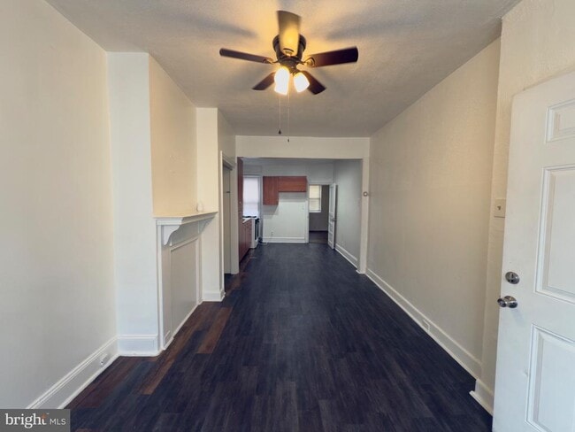 Building Photo - 442 W Wingohocking St