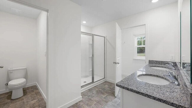 Building Photo - Newly built home