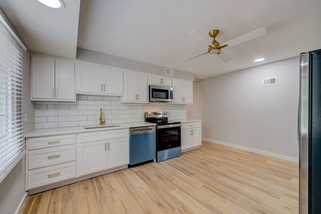 Building Photo - Brand New Renovated 2 bedroom in Arnold