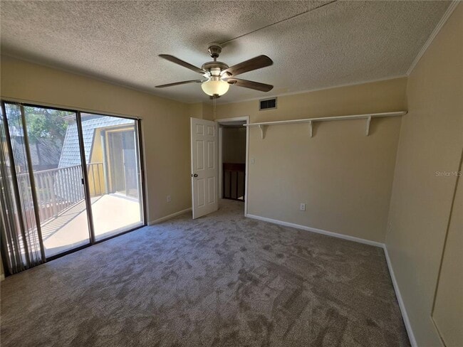 Building Photo - 3824 Saxon Dr