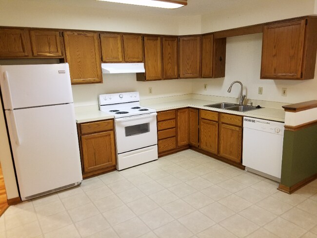 Building Photo - 4831 Drayton Rd