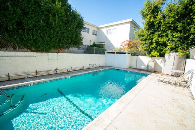 Building Photo - 2925 4th Street