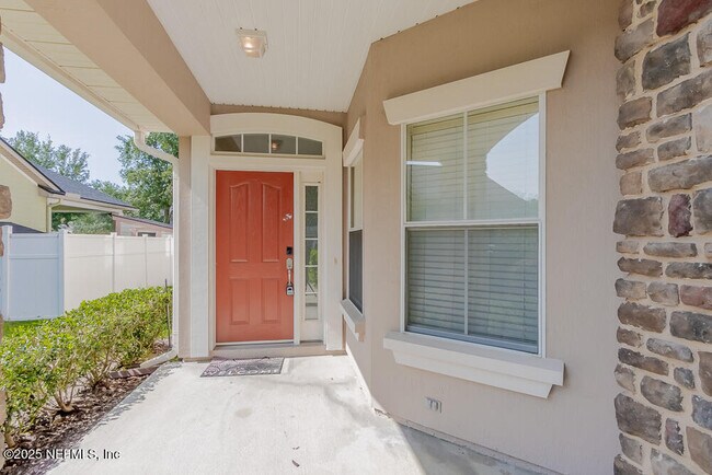 Building Photo - 6332 Endelstow Ln