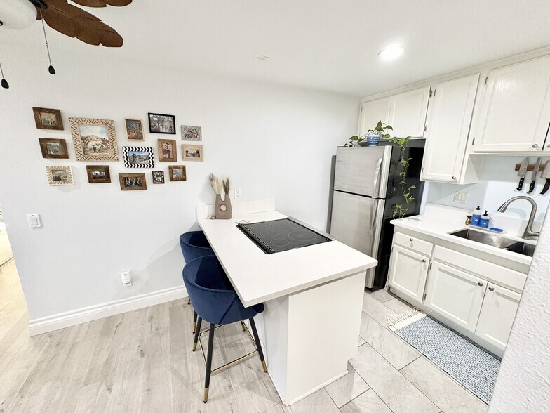 Building Photo - 2362 Hosp Way