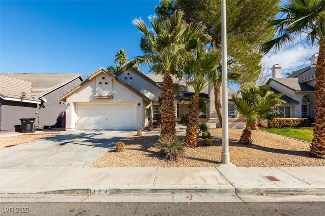 Primary Photo - 324 Redondo St