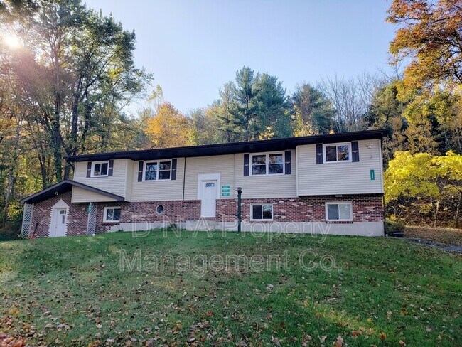 Primary Photo - 307 Adams Dr