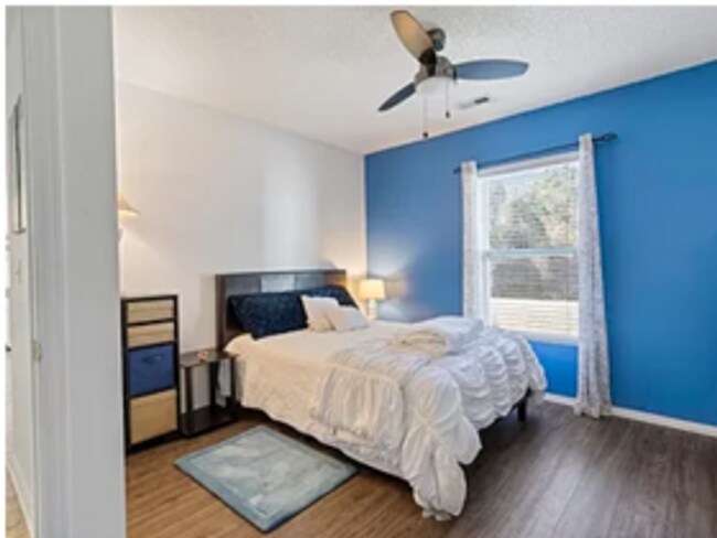 Building Photo - 4 Bed 3 Bath home in Bellgrove Community