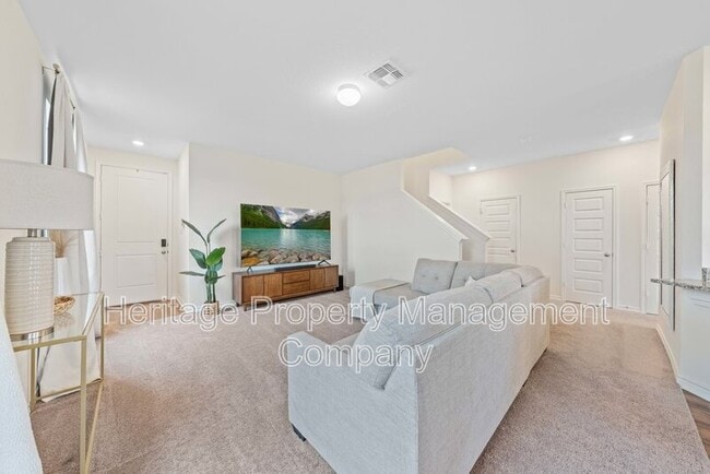 Building Photo - 10643 Military Dr W