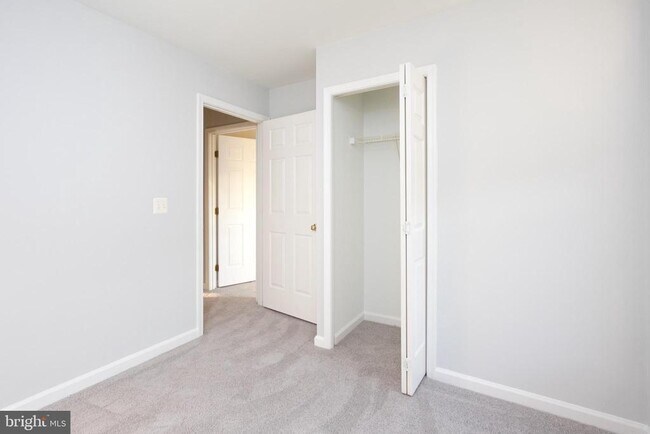 Building Photo - 44877 Grove Terrace
