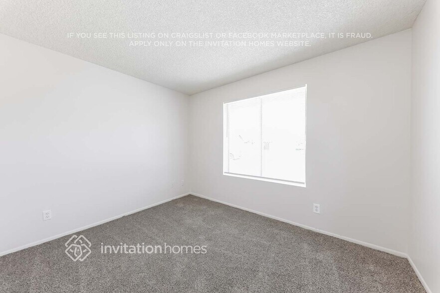 Building Photo - 3607 W Kings Ave