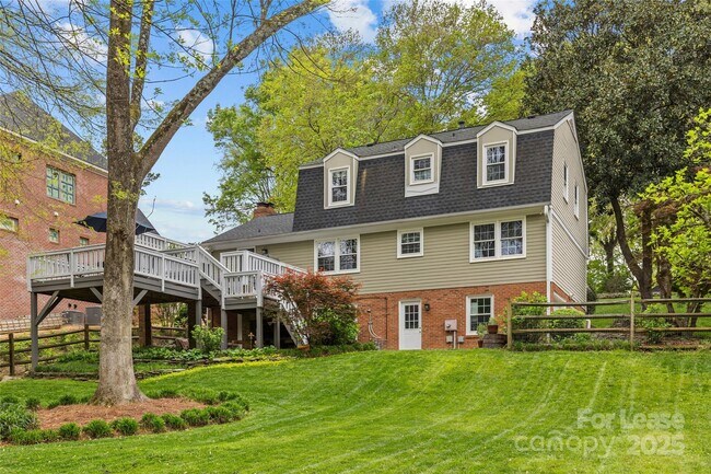Building Photo - 2418 Ainsdale Rd