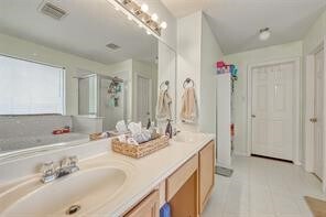 Building Photo - 5722 Brenwood Gln Trl