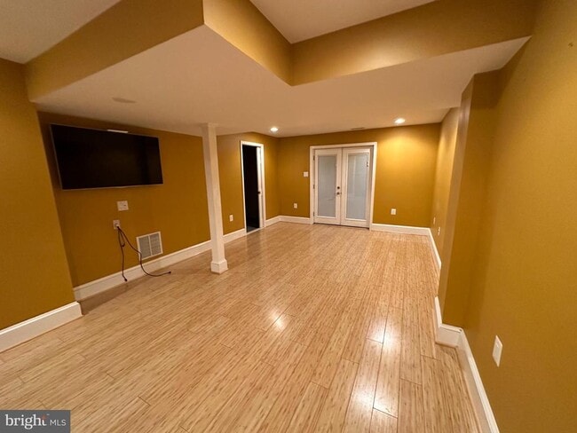 Building Photo - 502 Greenhill Ct