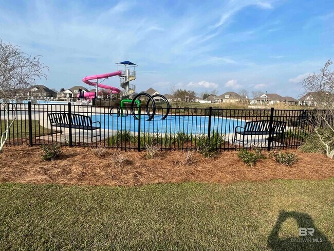 Building Photo - 10762 Winning Colors Trl