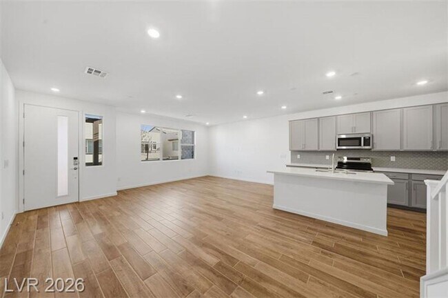 Building Photo - Brand new Townhome in Summerlin West! 3bd/3bth
