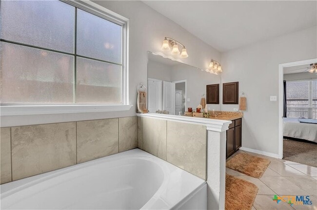 Building Photo - 5314 Fenton Ln