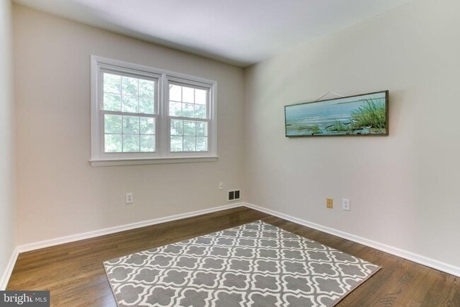 Building Photo - 9112 Santayana Dr