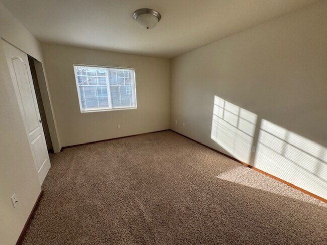 Building Photo - DHALIWAL2