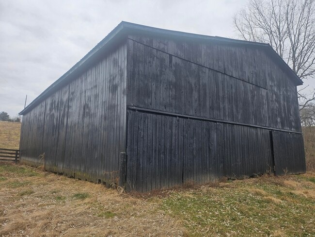 Building Photo - 3745 Frankfort-Ford Rd