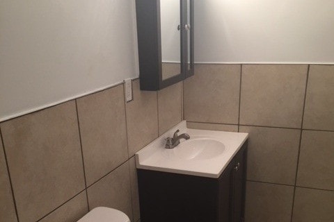 Bathroom (Sink/Vanity) - 4316 E Wingohocking St