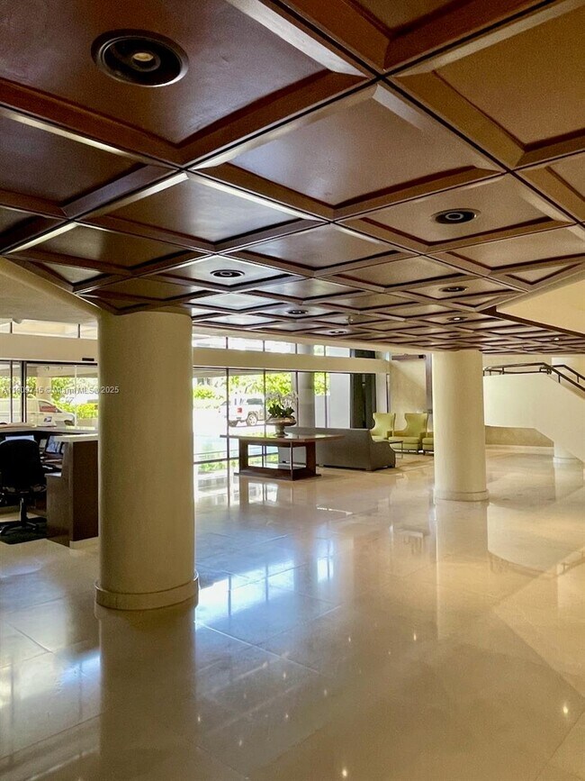 Building Photo - 201 Crandon Blvd