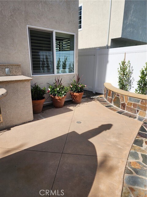 Building Photo - 2353 Littleton Cir