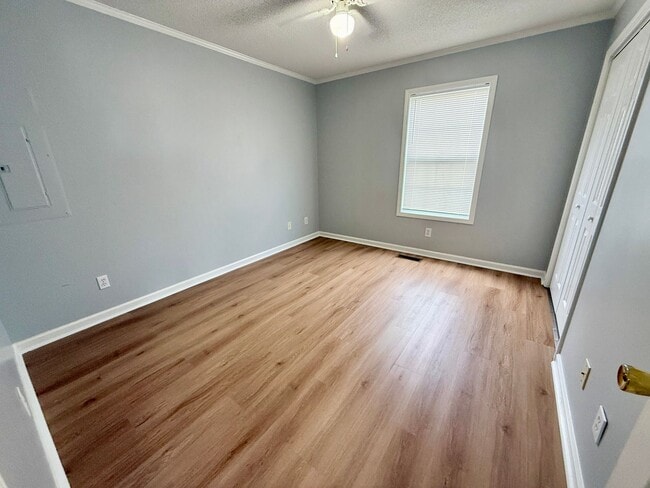 Building Photo - 316 Brittany Park Pl