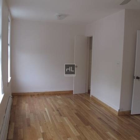 Building Photo - 9 STREET