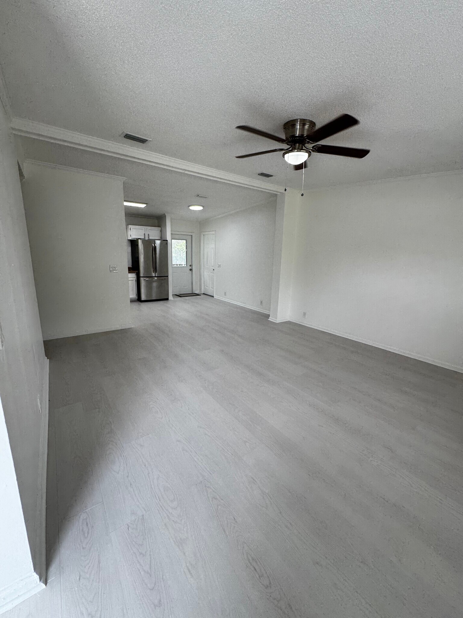 Building Photo - 1773 Windsor Dr