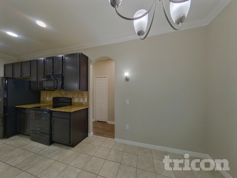 Building Photo - 33931 Emerald Pond Loop