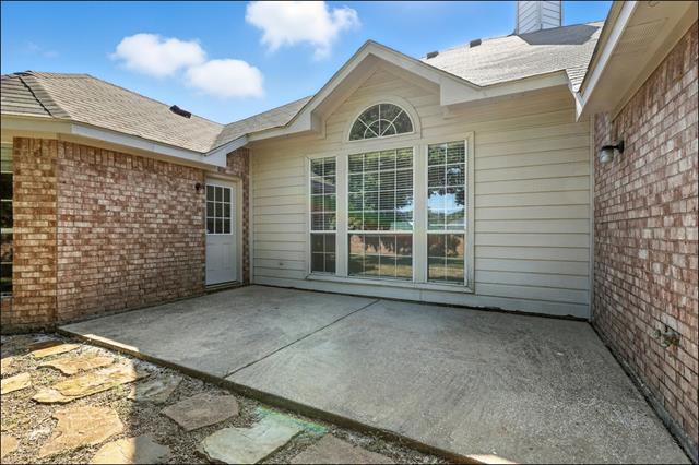 Building Photo - 5004 Springflower Dr