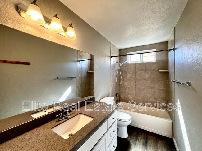 Building Photo - 121 Madison Ave