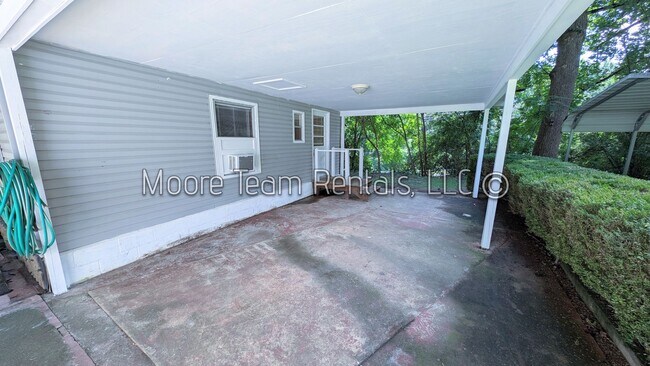 Building Photo - 5413 Greenville Hwy