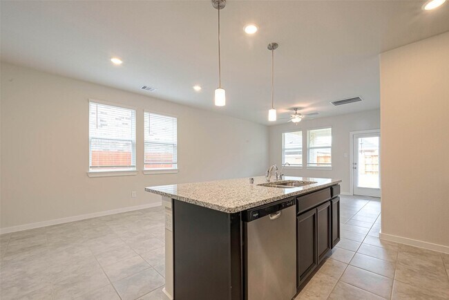 Building Photo - 17478 Buckeye Br
