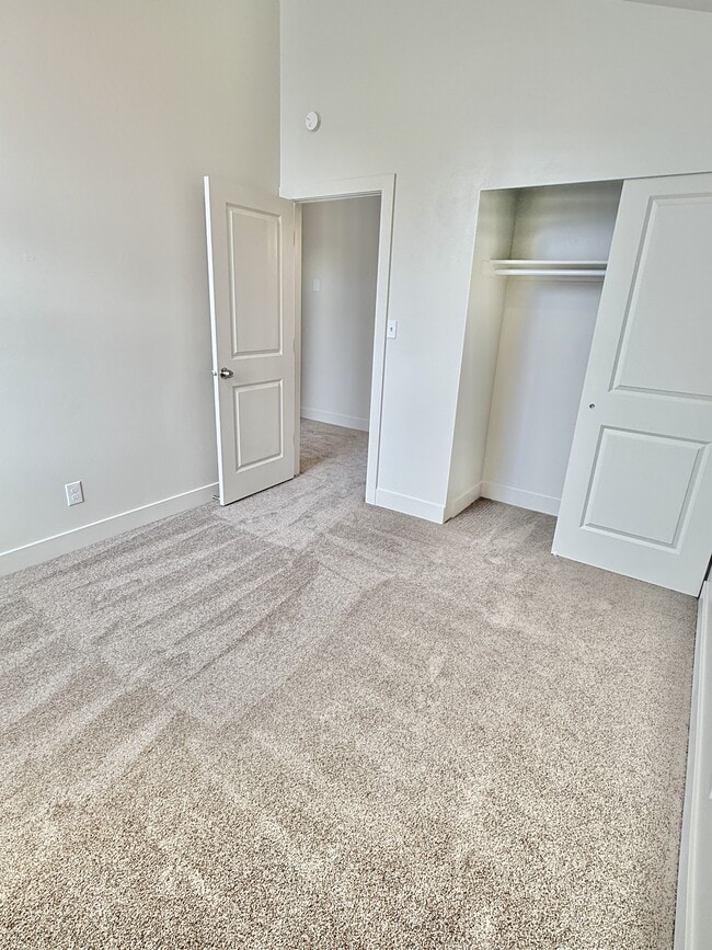 Building Photo - 5687 S 5630 W