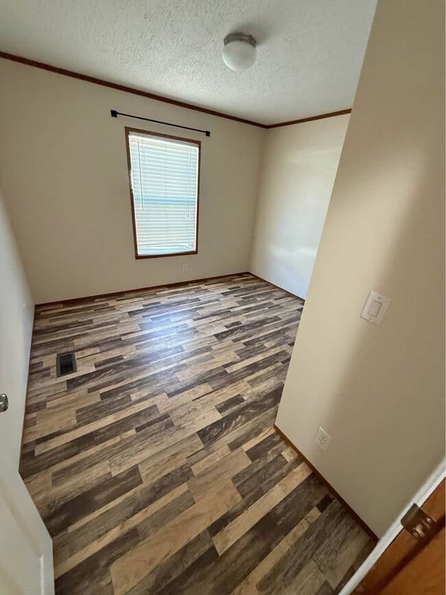 Building Photo - 1322 Cambridge Ln