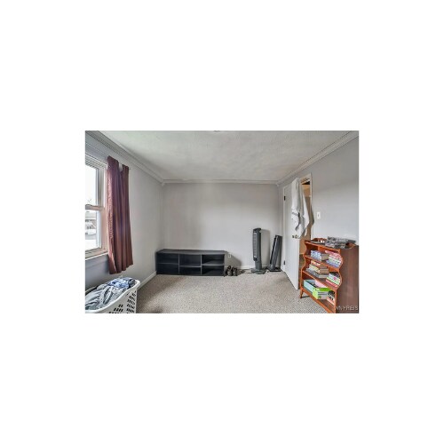 Building Photo - 3648 S Park Ave