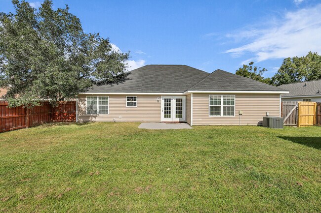 Building Photo - 4 Expedition Way