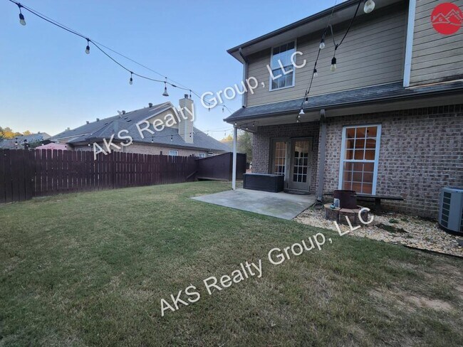 Building Photo - 522 Reach Dr