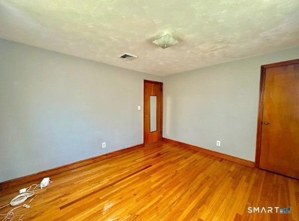 Building Photo - 48 Gates Ave