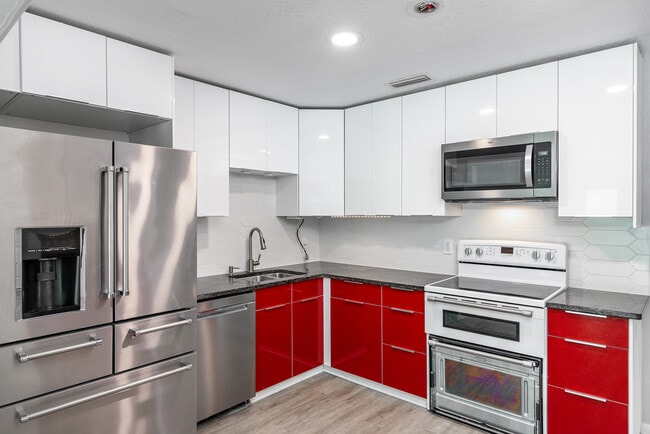 Building Photo - 4717 W Leila Ave