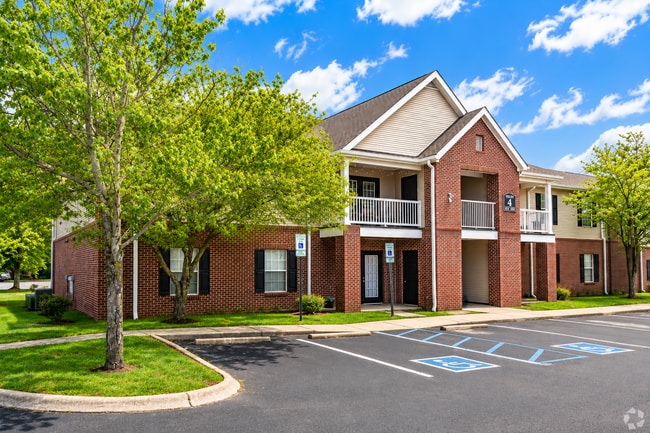 Building Photo - Miller Town Apartments